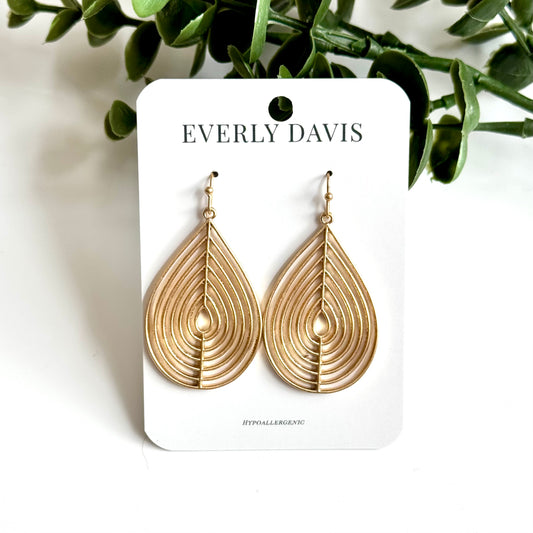 Leaf Shaped Wire Teardrop Earring